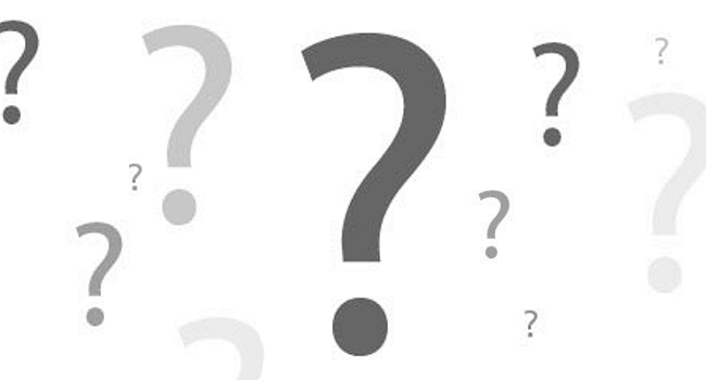 Grafik: Mehrere Fragezeichen auf weißem Hintergrund