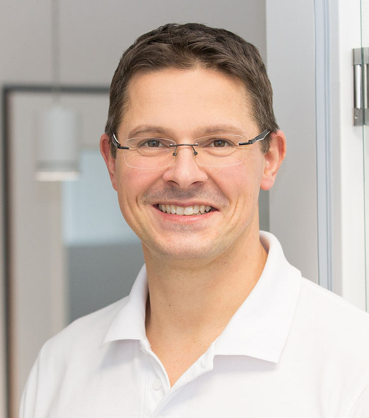 Dr. Björn Vieth